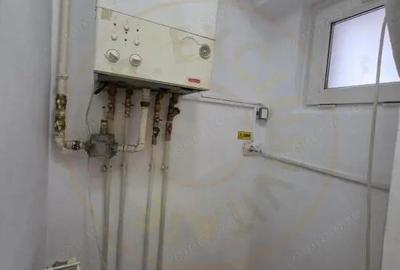Spațiu comercial, de 50 mp, în Central - 1