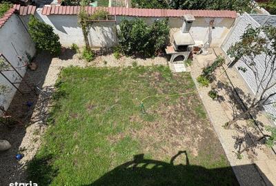 Casă cu 4 camere cu Teren 200 Mp în Central