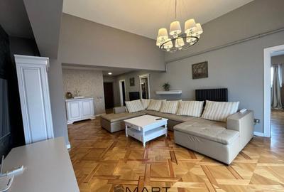 Apartament cu 4 camere decomandat în Mihai Viteazul