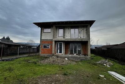 Casă cu 4 camere în Central - 5