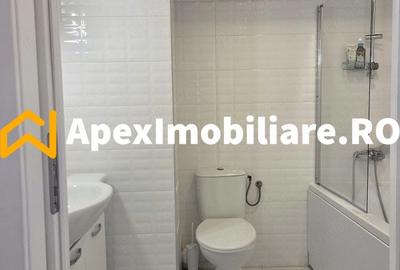 Apartament cu 3 camere semidecomandat în Dămăroaia