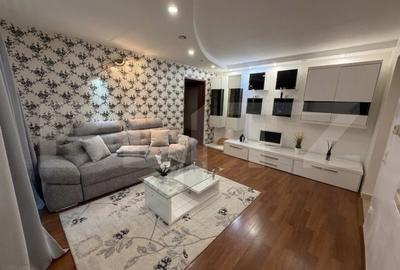 Apartament cu 2 camere semidecomandat, mobilat în Central