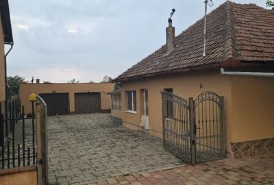 Casă cu 4 camere în Central - 3