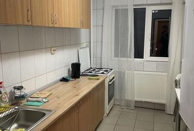 Apartament cu 3 camere decomandat, mobilat în Vitan - 6