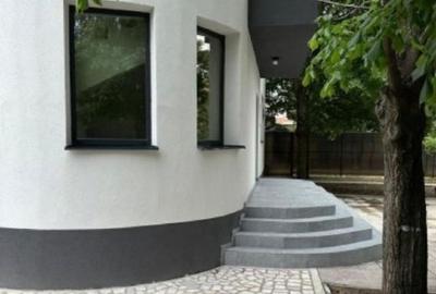 Casă individuală cu 5 camere cu Teren 1000 Mp în Drumul Taberei