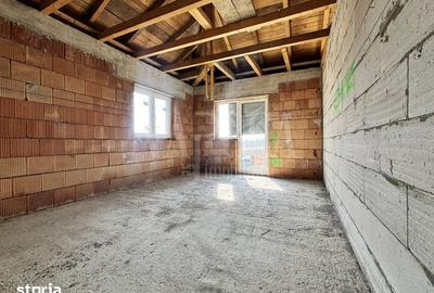 Casă cu 4 camere cu Teren 361 Mp în Jucu - 5