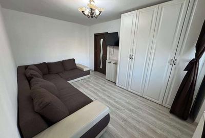 Apartament cu 4 camere în Ostroveni - 2