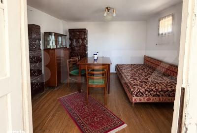 Casă cu 2 camere în Central
