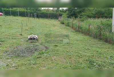 Teren intravilan de 1244 mp, în Sud-Est