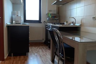 Apartament cu 2 camere decomandat în Central - 4