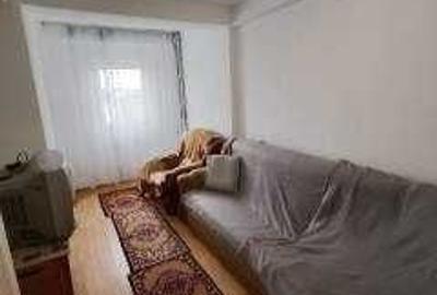 Apartament cu 2 camere decomandat în Calea Severinului