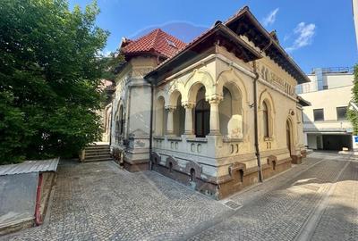 Spațiu comercial, de 814.40002441406 mp, în Știrbei Vodă