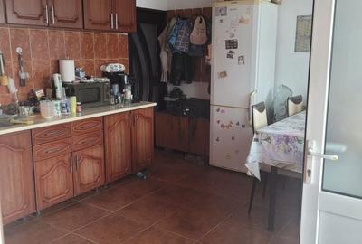Casă cu 4 camere în Sârbi - 1