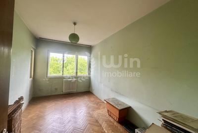Apartament cu 4 camere decomandat în Central - 2