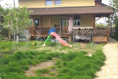 Casă cu 5 camere cu Teren 700 Mp în Bod