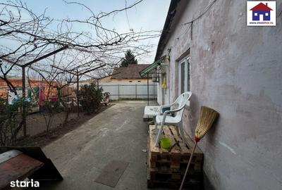 Casă cu 3 camere cu Teren 320 Mp în Central