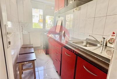 Apartament cu 3 camere decomandat în Tomis Nord