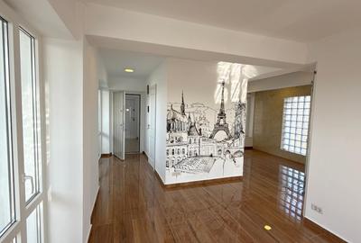 Apartament cu 2 camere semidecomandat în Sisești