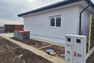 Casă cu 4 camere în Dârza