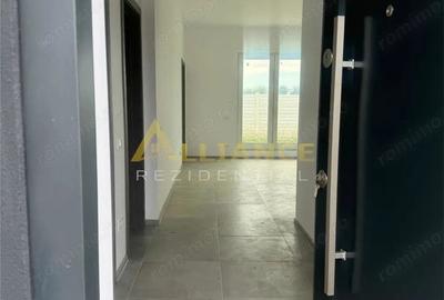 Casă cu 4 camere cu Teren 440 Mp în Berceni