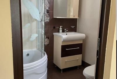 Casă cu 16 camere cu Canalizare în Central - 9