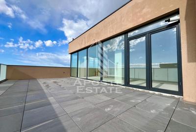 Apartament cu 3 camere semidecomandat în Torontalului