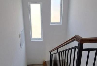 Casă cu 4 camere cu Teren 400 Mp în Domnești - 10