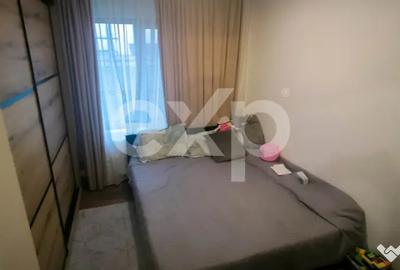 Casă cu 5 camere cu Teren 1060 Mp în Central