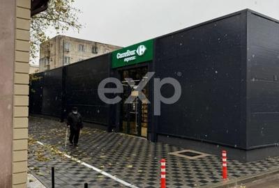 Spațiu comercial, de 360 mp, în Central - 2
