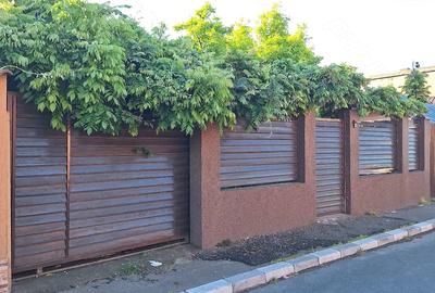 Casă cu 3 camere cu Teren 249 Mp în Pantelimon - 2