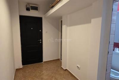Apartament cu 2 camere decomandat, mobilat în Micro 6 - 8