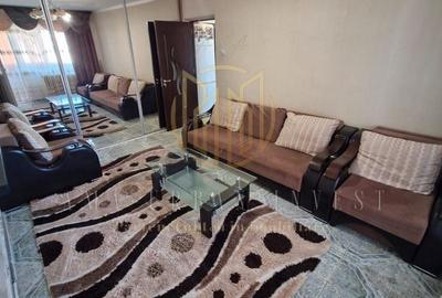 Apartament cu 3 camere decomandat în Berceni