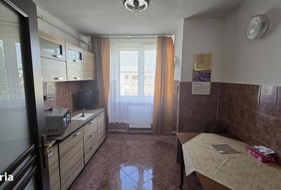 Apartament cu 4 camere în Central