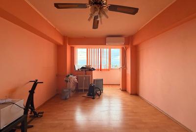 Apartament cu 2 camere semidecomandat în Crângași