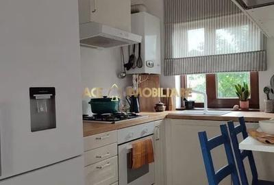 Casă cu 3 camere în Berceni