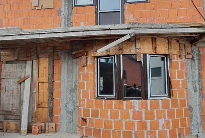 Casă cu 3 camere cu Teren 170 Mp în Fundeni - 1