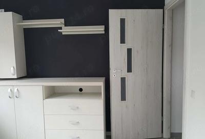 Apartament cu 2 camere decomandat în Gorjului