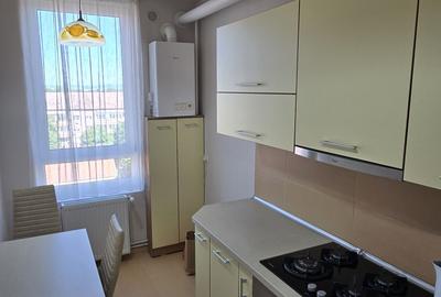 Apartament cu 2 camere nedecomandat în Romanilor
