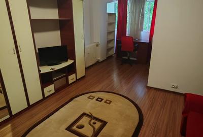 Garsonieră decomandată, mobilată în Vitan - 7