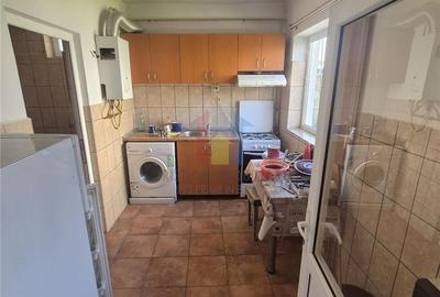 Casă cu 2 camere cu Canalizare în Plantelor - 2