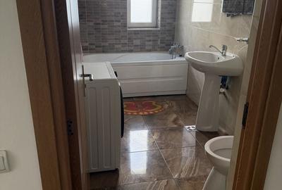 Apartament cu 2 camere în Florești