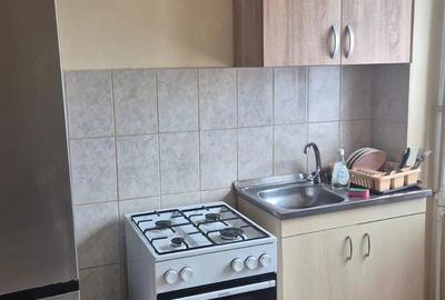 Apartament cu 2 camere decomandat în Cantemir