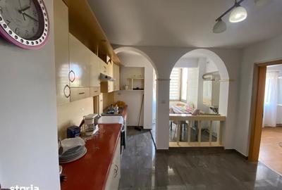 Apartament cu 2 camere semidecomandat în Central - 1