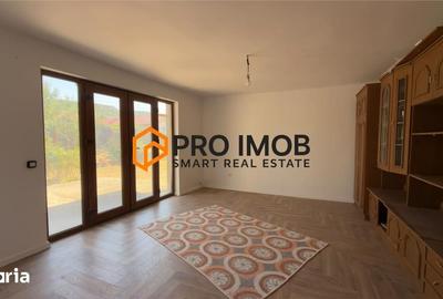 Casă cu 3 camere decomandat cu Teren 1749 Mp în Berca