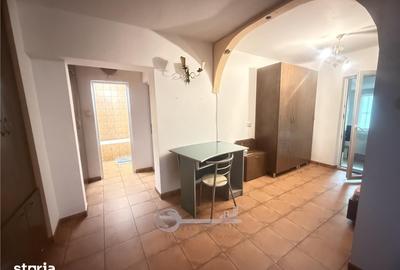Apartament cu 2 camere decomandat în Tătărași