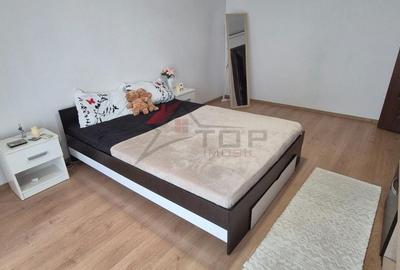 Apartament cu 2 camere decomandat în Nicolina