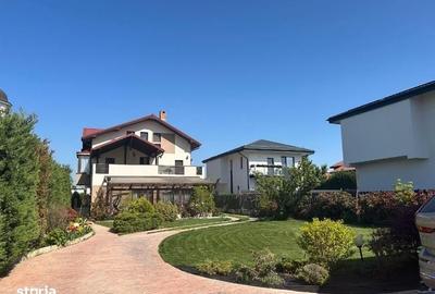 Casă cu 4 camere în Odăile