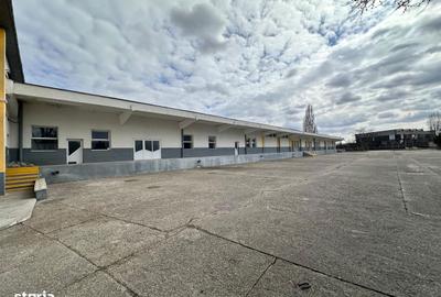 Spațiu comercial, de 3,700 mp, în Central - 18