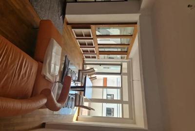 Apartament cu 4 camere decomandat în Central - 3