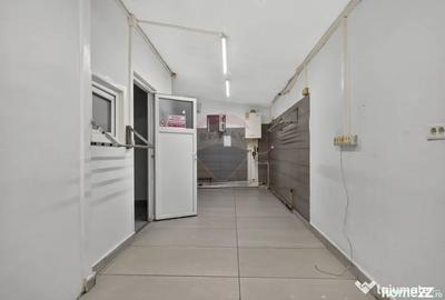 Spațiu comercial, de 112 mp, în Central